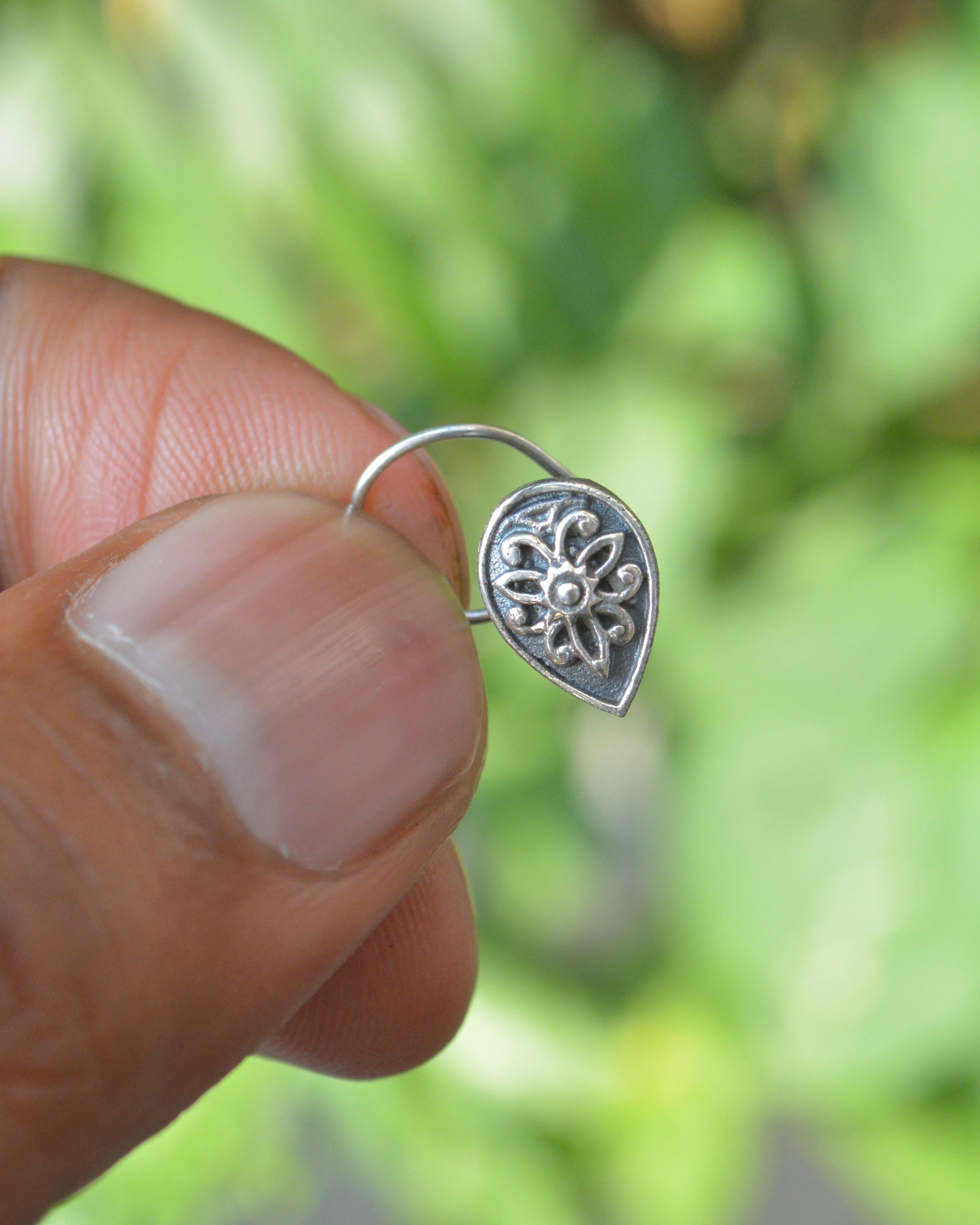 Petal Nose Pin - 925 Silver Jewellery Meera Jaipur