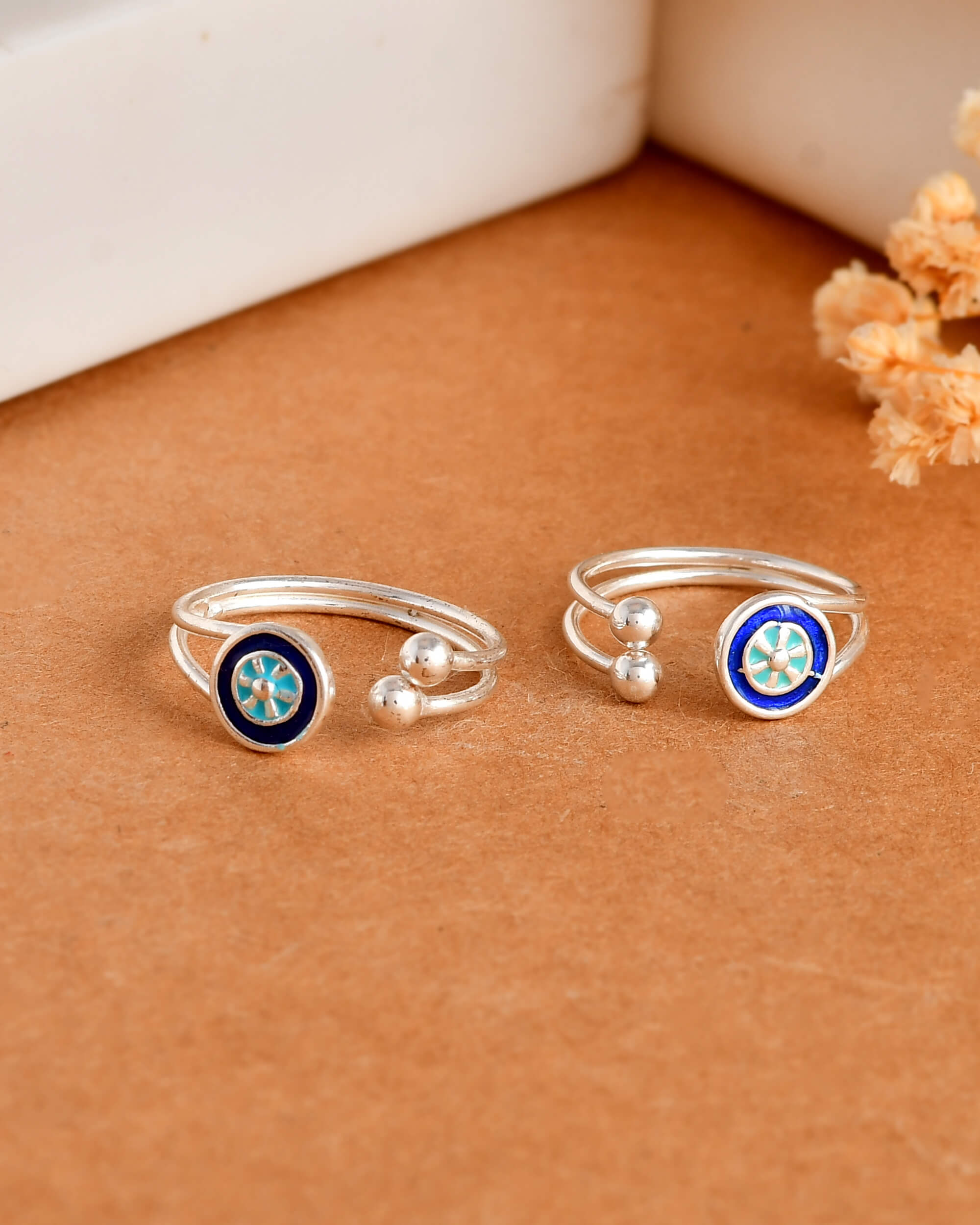 Phool enamel silver toe ring - 925 Silver Jewellery Meera Jaipur