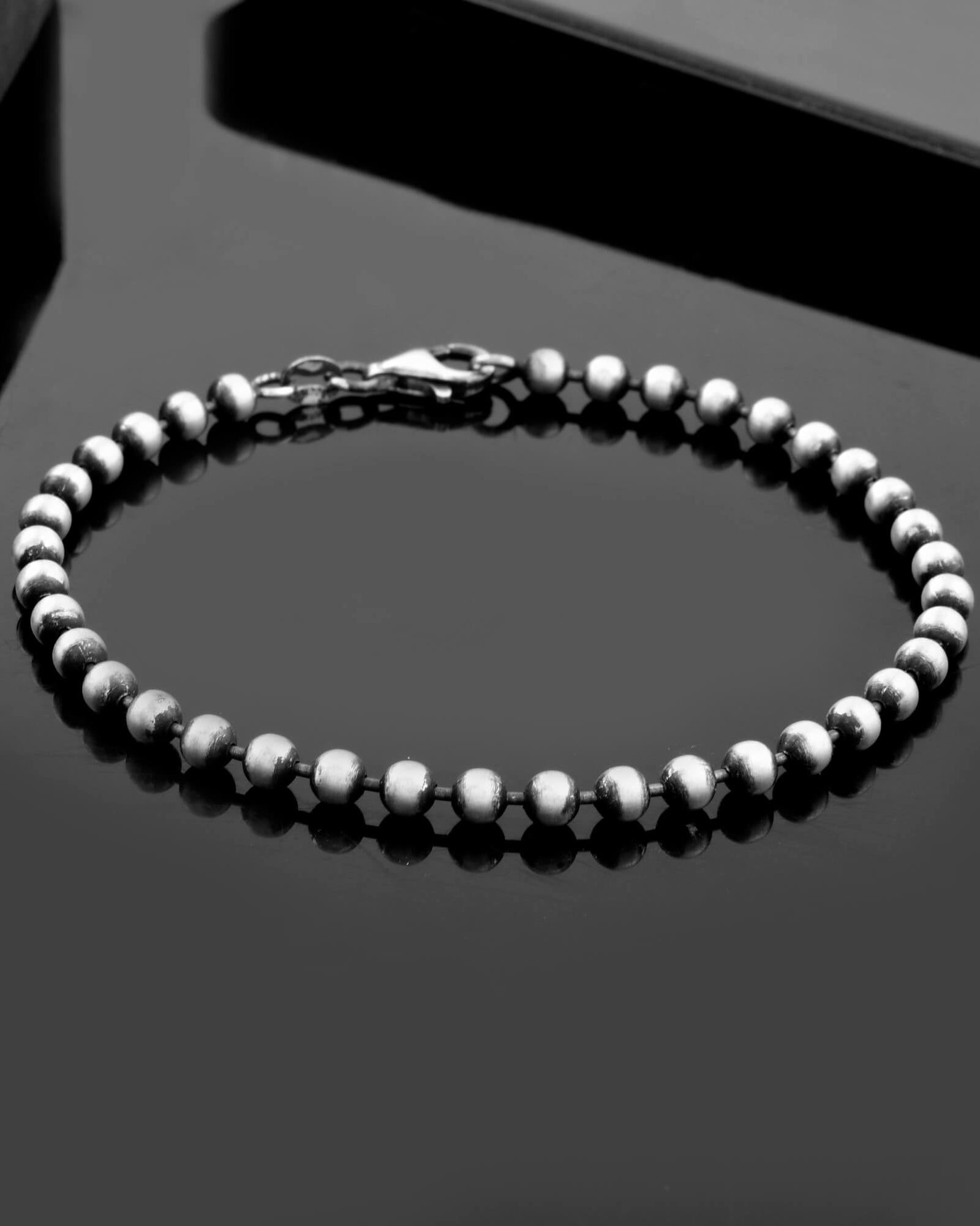 Round ball silver bracelet - 925 Silver Jewellery Meera Jaipur