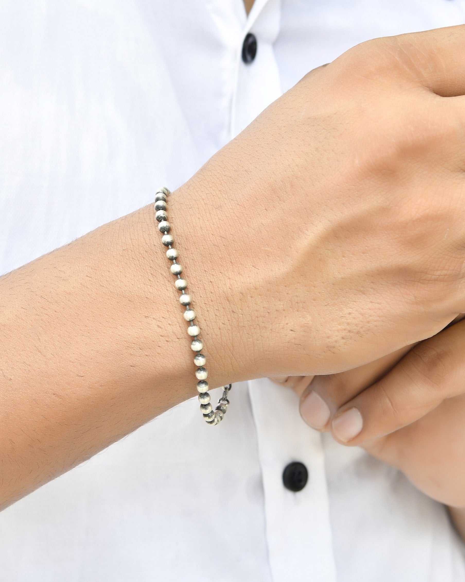 Round ball silver bracelet - 925 Silver Jewellery Meera Jaipur