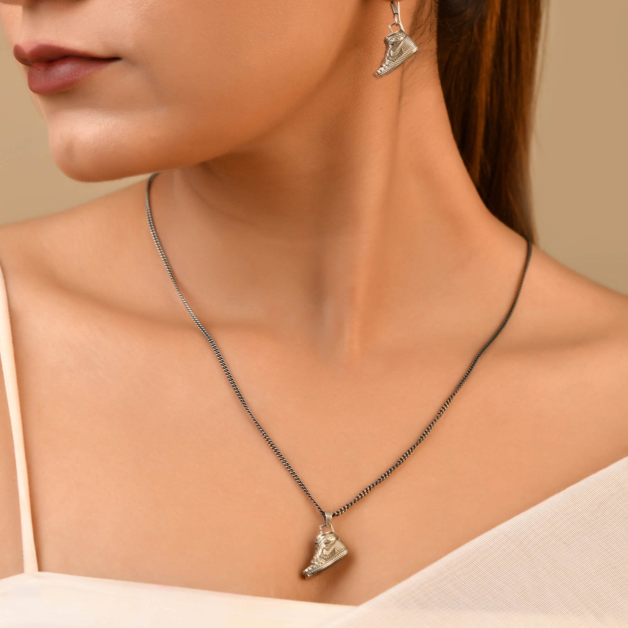 Sneaker Earring - 925 Silver Jewellery Meera Jaipur