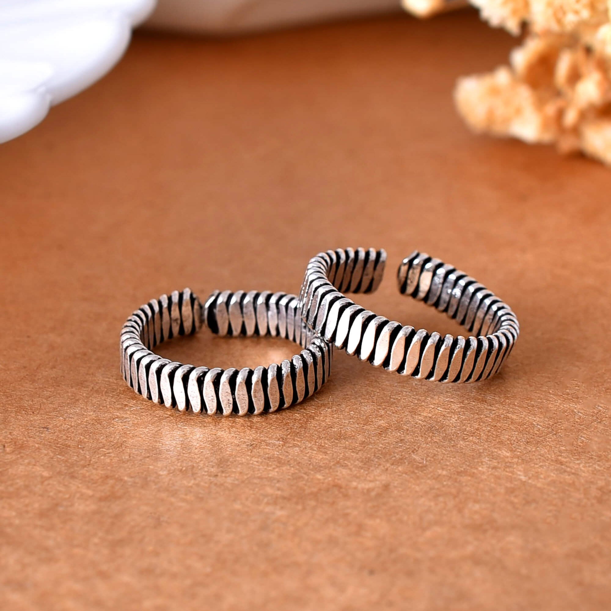 Tribal silver toe ring - 925 Silver Jewellery Meera Jaipur