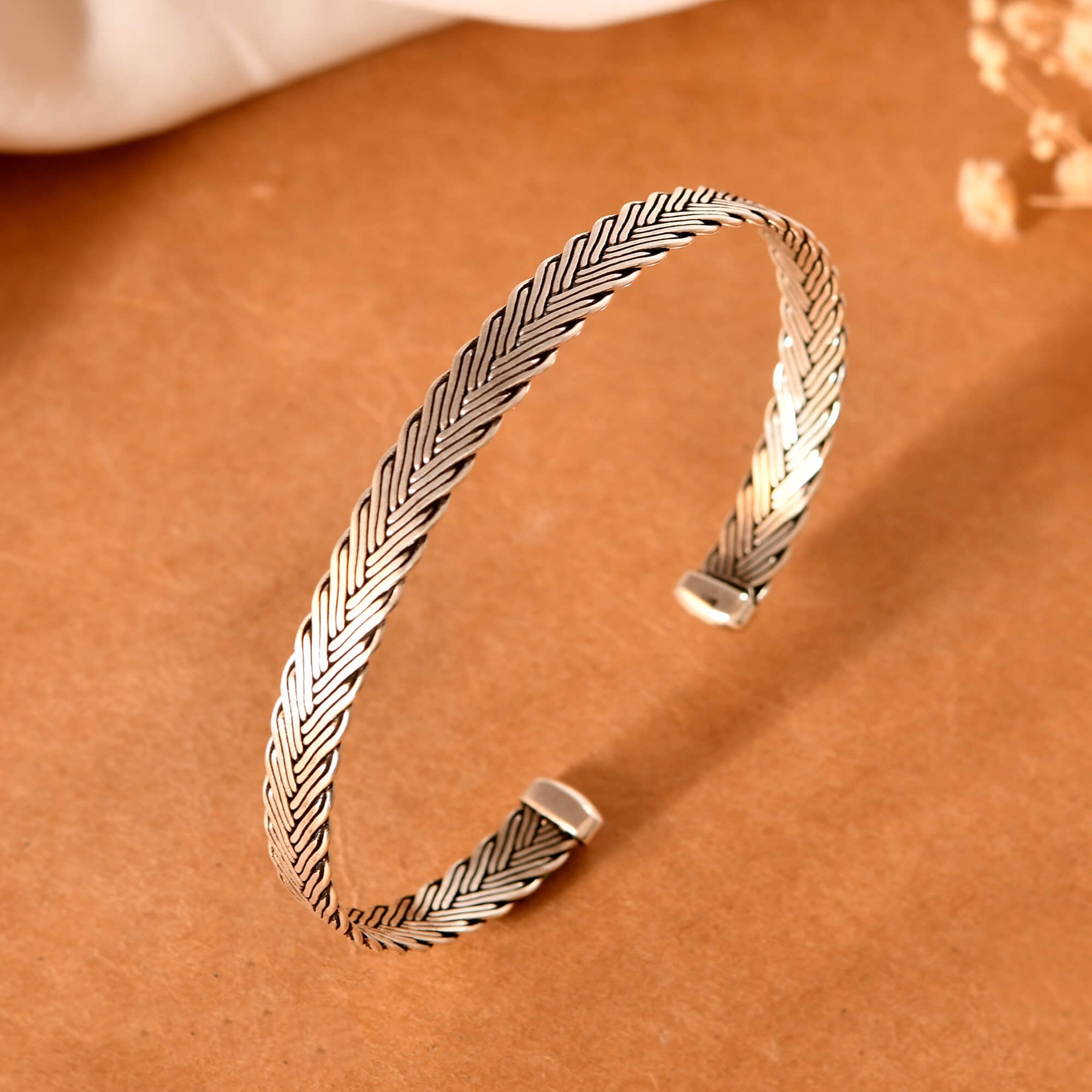 Yuvaan Kada - 925 Silver Jewellery Meera Jaipur