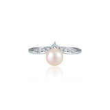 Crown silver pearl ring