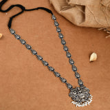 Urmila Pure Silver Necklace