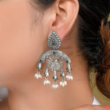 Pakhi Earrings with pearls
