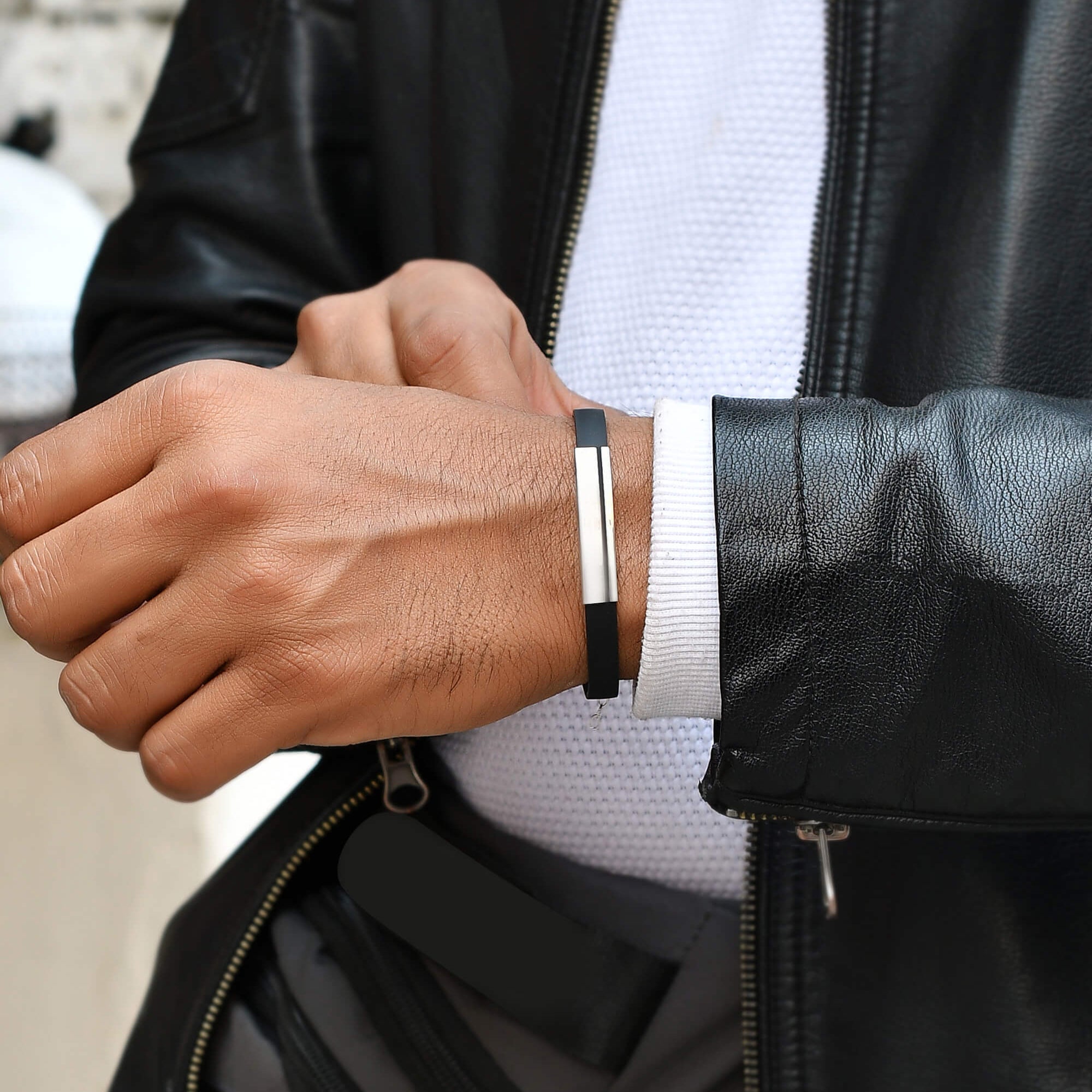 Silver bracelet with black starp - 925 Silver Jewellery Meera Jaipur