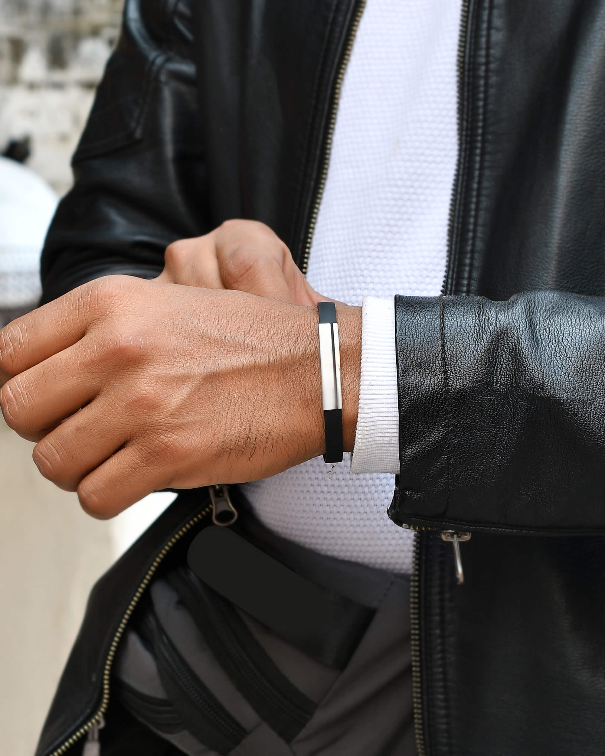 Silver bracelet with black starp - 925 Silver Jewellery Meera Jaipur